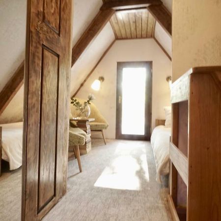 Nadi'S Holiday Home - Heart Of Woods, Szentendre Island Szigetmonostor Exterior photo