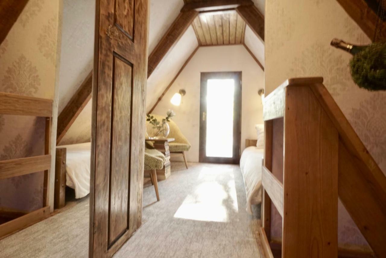 Nadi'S Holiday Home - Heart Of Woods, Szentendre Island Szigetmonostor Exterior photo
